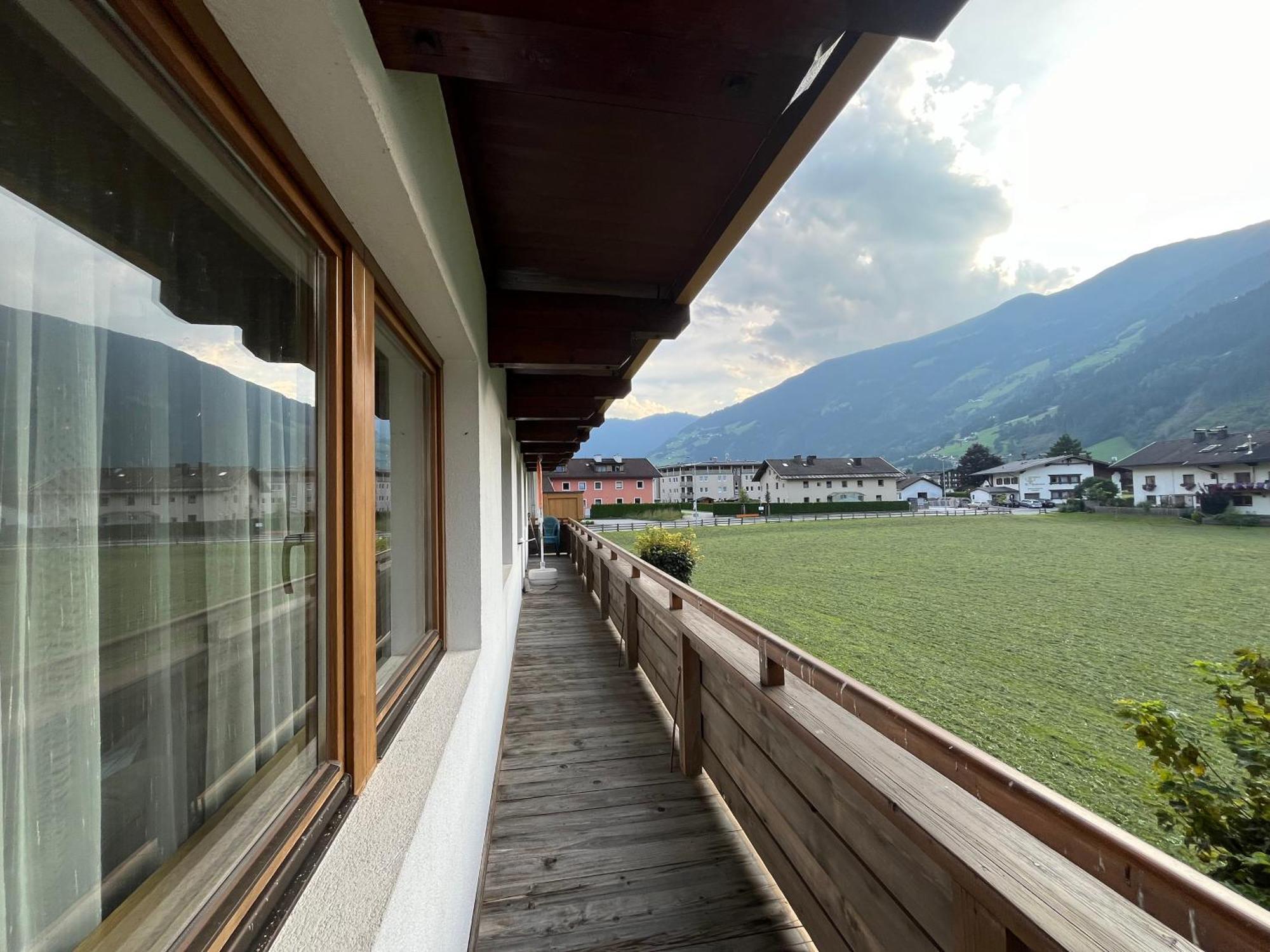 Zell Views Apartments 齐勒河谷采尔 外观 照片
