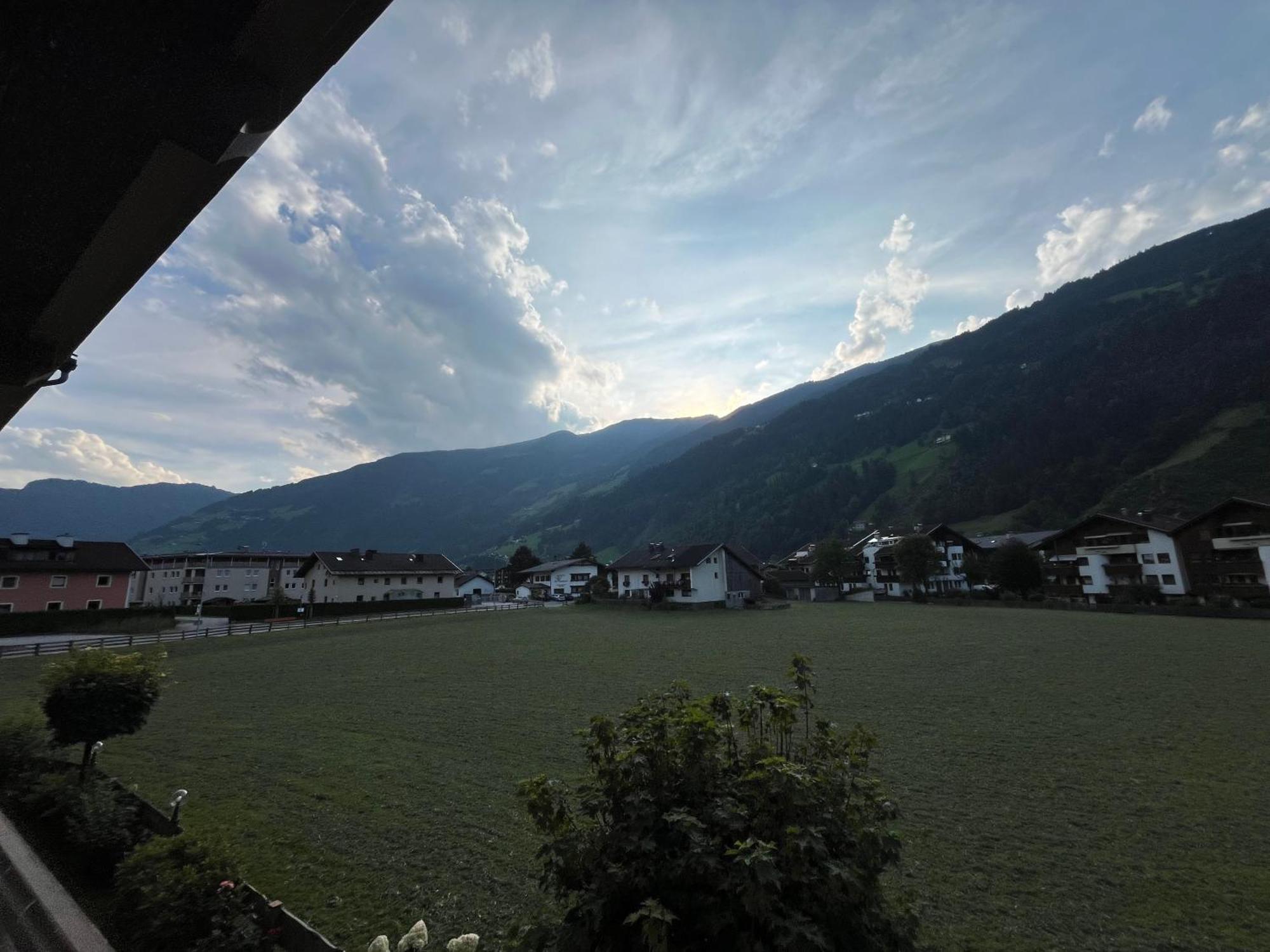 Zell Views Apartments 齐勒河谷采尔 外观 照片