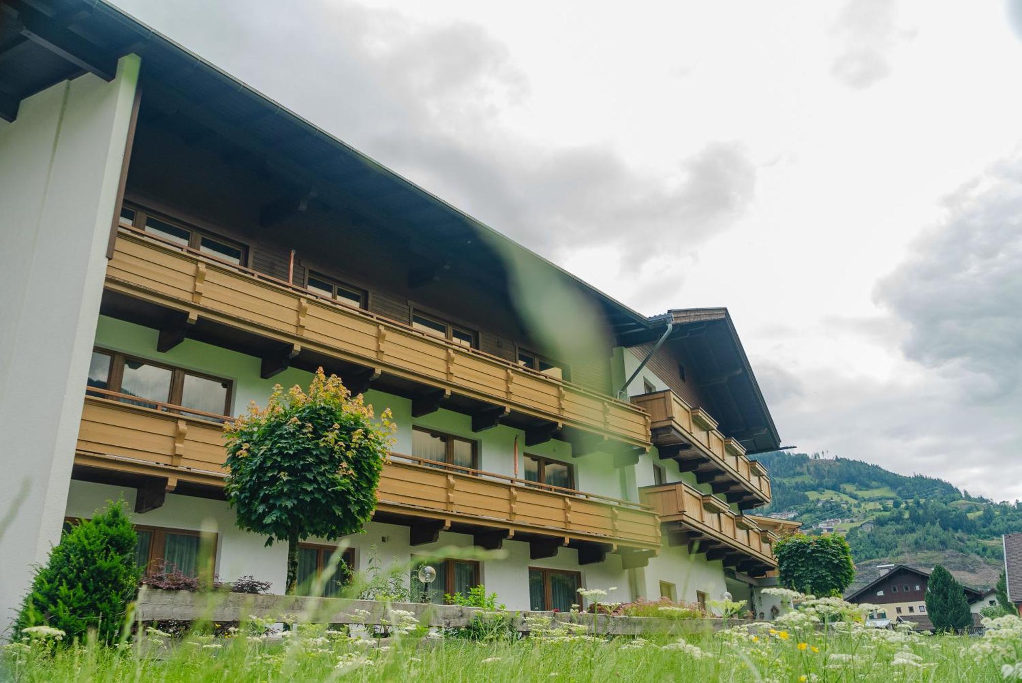 Zell Views Apartments 齐勒河谷采尔 外观 照片